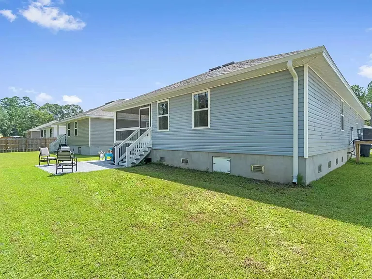82 American Ct — Photo 21