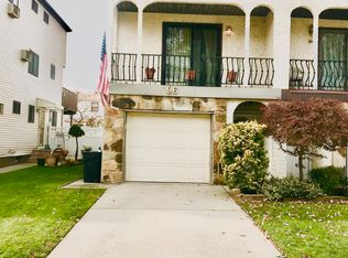 96 Goller Pl, Staten Island, NY 10314