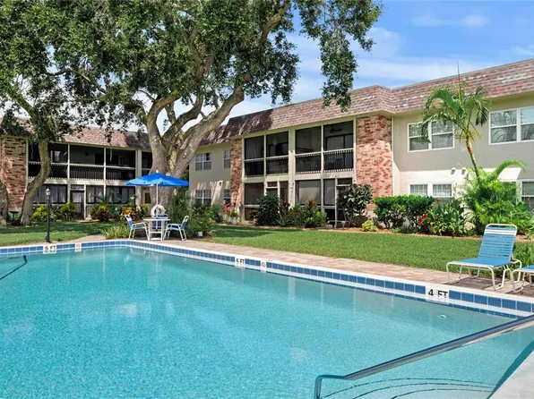 3800 Saxon Dr APT 19B, New Smyrna Beach, FL 32169