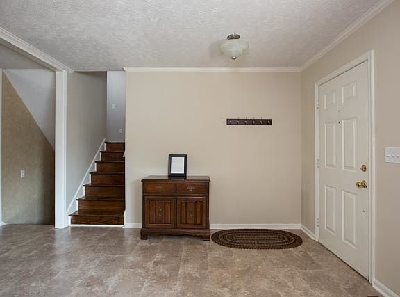 2nd image of 9881 Pleasant View Dr