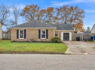 3809 Big Bear Ct, Virginia Beach, VA 23456