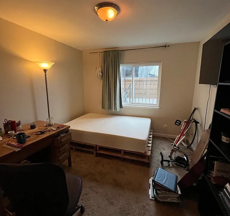 2332 Taraval St #2