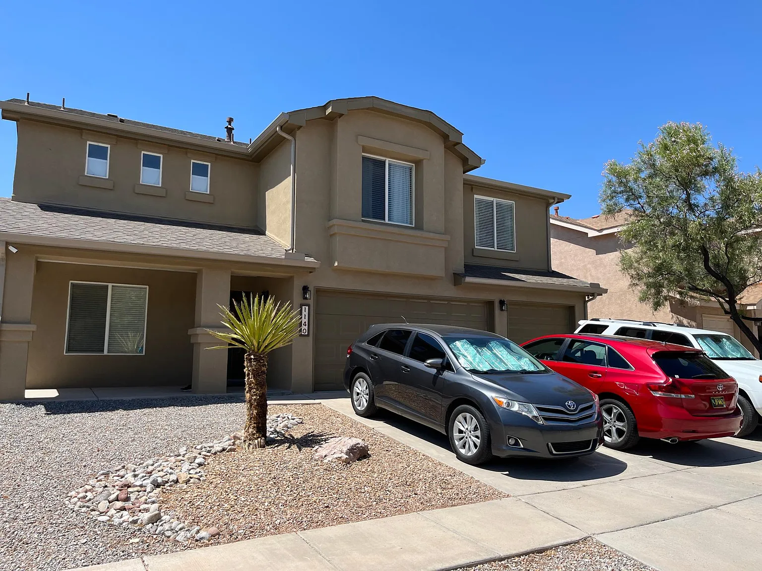 5 bed, 3700 sqft, $3,300 — Photo 1