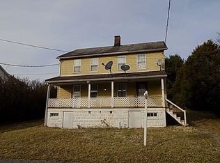 118 5th St, Clune, PA 15727