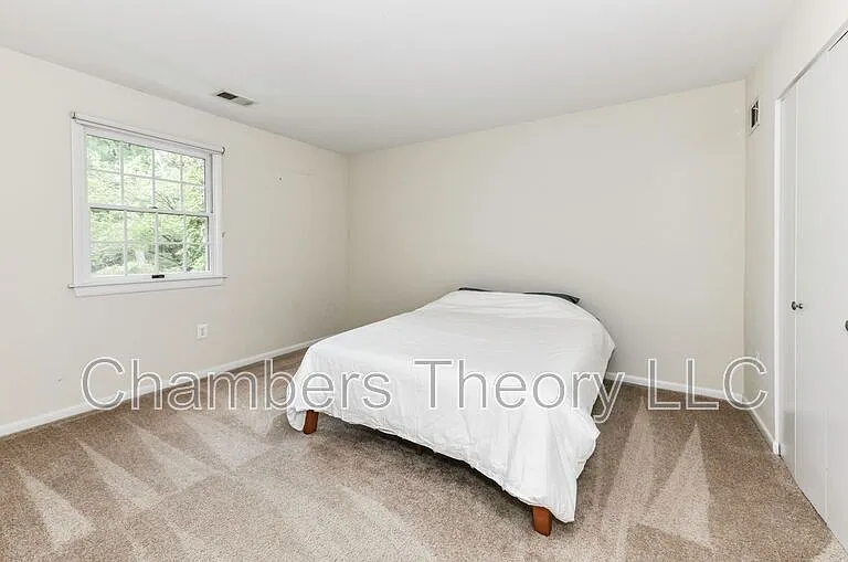 8504 Shadeway Pl — Photo 16
