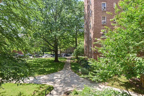 Sold by Keystone Realty USA Corp | media 11