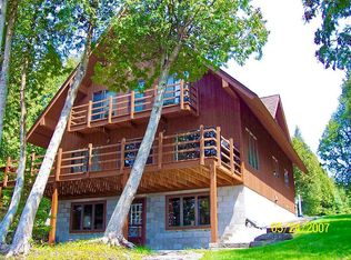 512 S Prentiss Bay Dr, Cedarville, MI 49719