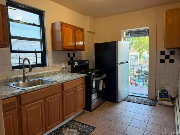 2138 Gleason Avenue #01, Bronx, NY 10462