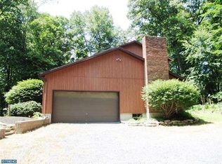 13 Birch Ct, Mertztown, PA 19539