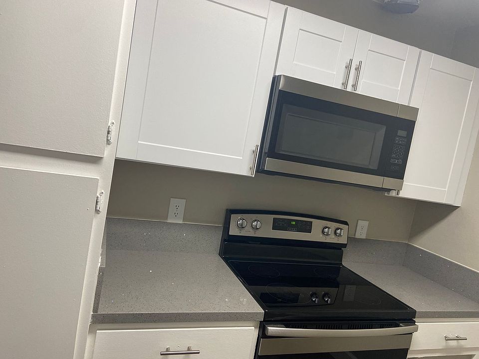 1st image of 1251 N Placentia Ave APT 117
