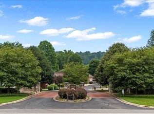 64 Alexander Dr, Williamstown, WV 26187