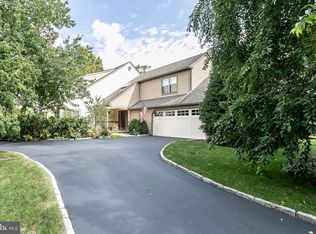 440 Inveraray Rd, Villanova, PA 19085