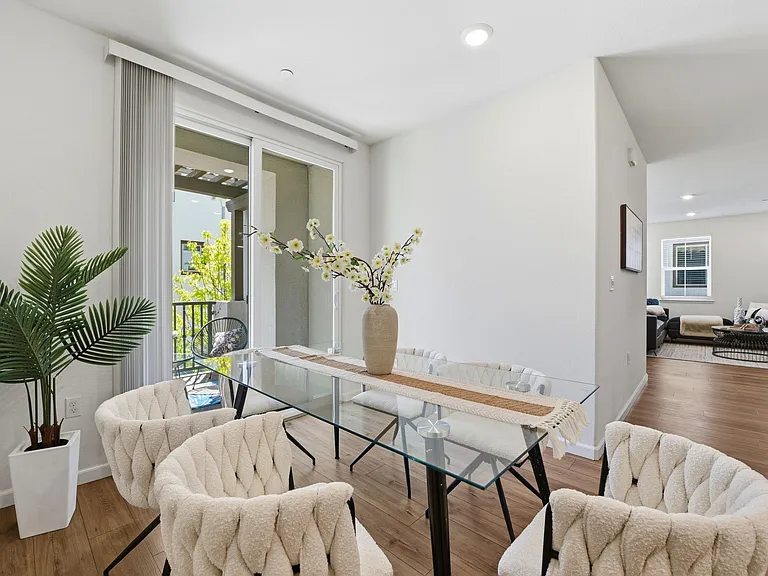 3078 Empoli Ln #5 — Photo 30
