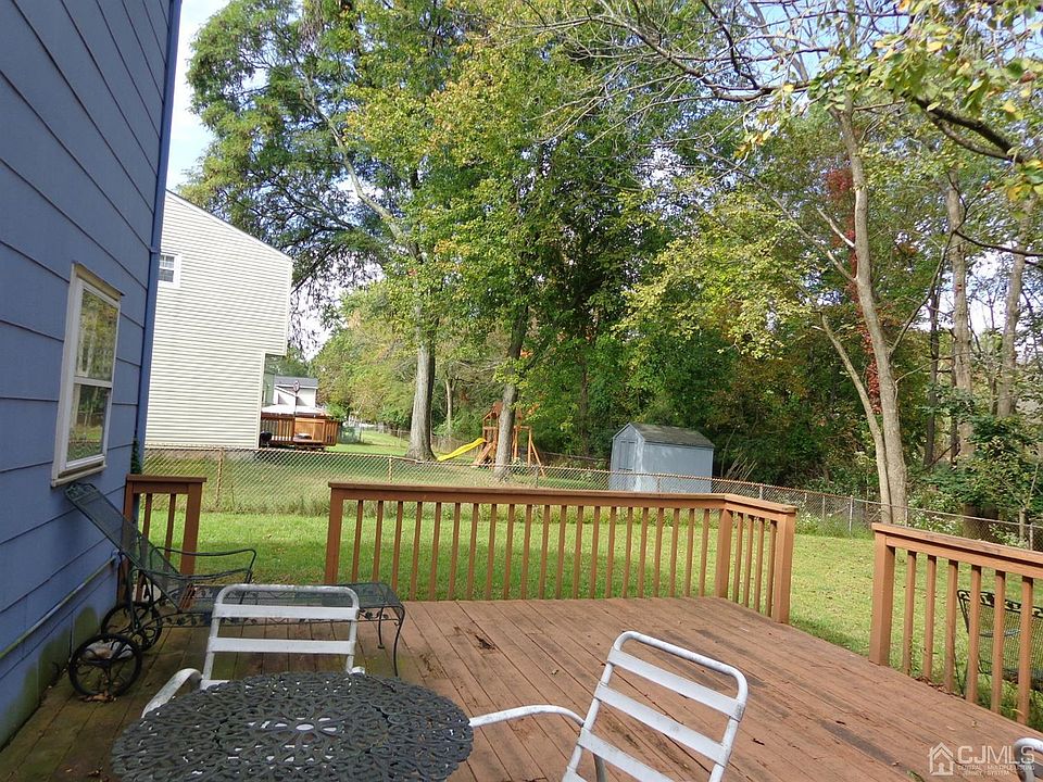 2nd image of 17 Dolores Dr