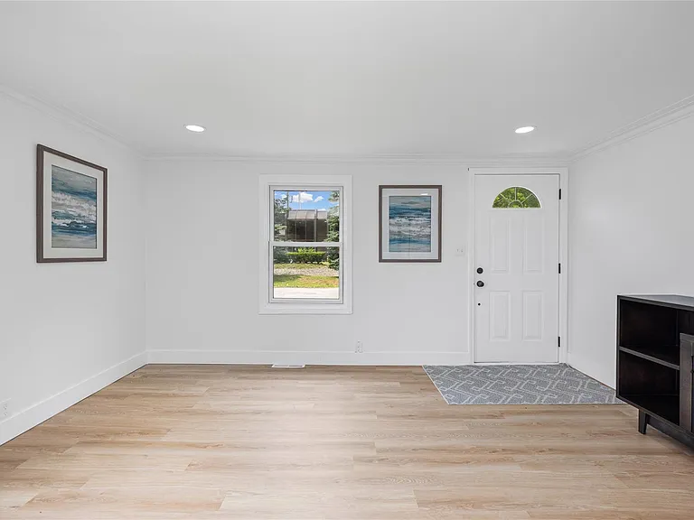 31291 Rexwood St — Photo 10