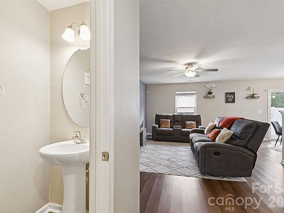 5th image of 3337 Ellingford Rd