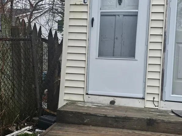 32 Camden St, Rockland, ME