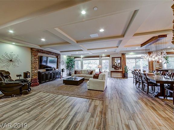 5th image of 11068 Gaelic Hills Dr