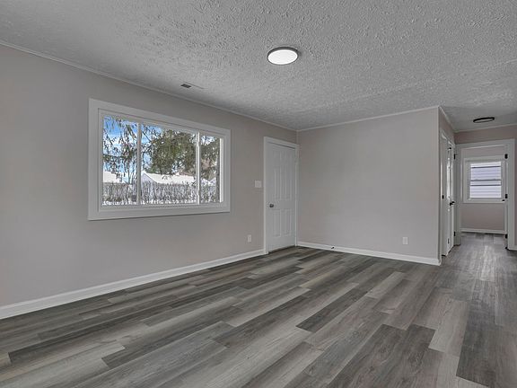 2nd image of 4475 Saint Margaret Ln