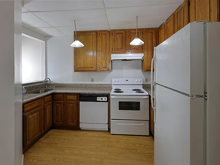 2209 S Braeswood Blvd #32C — Photo 2