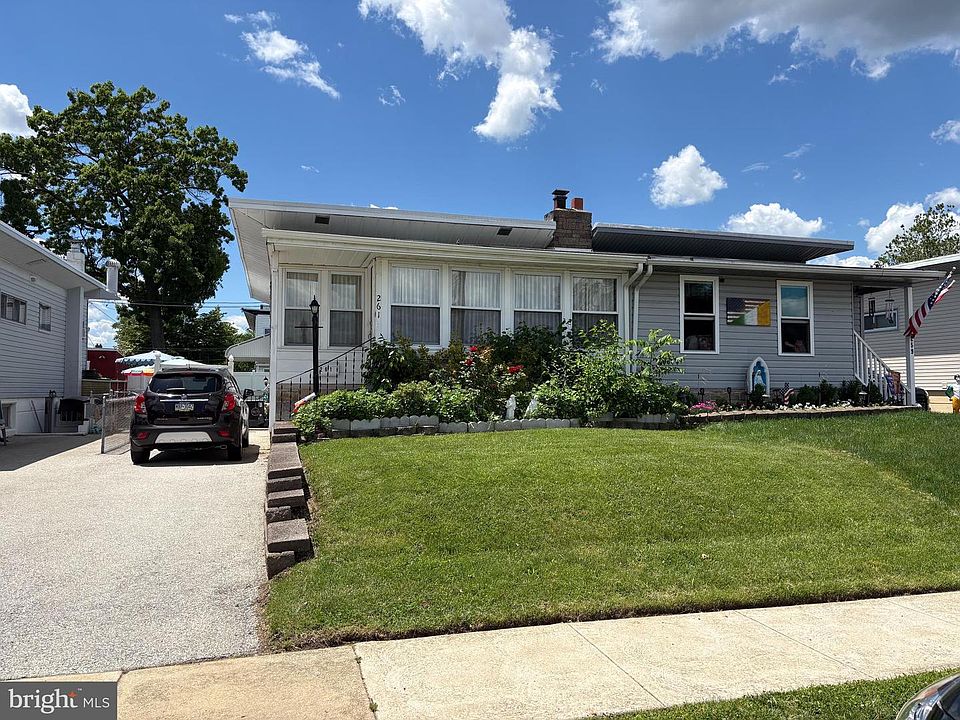 1st image of 261 Hoffman Rd
