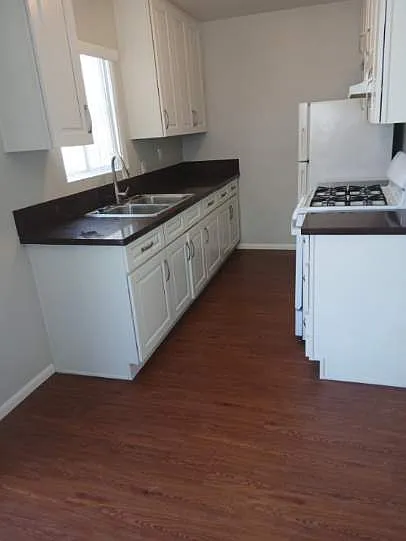 461 N 5th St #461 — Photo 3