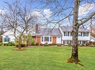 14 Westview Rd, Short Hills, NJ 07078