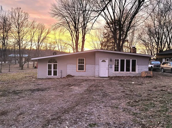 2077 Happy Ln, Hermann, MO 65041