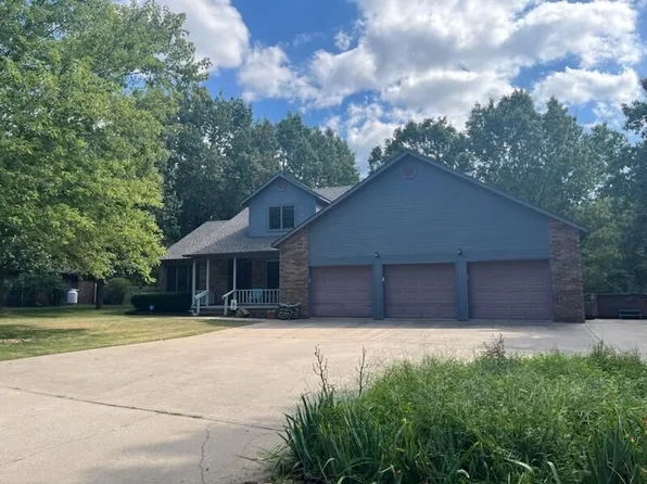 907 Macy Drive, Neosho, MO 64850