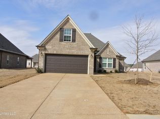8709 Clark Ave, Southaven, MS 38672