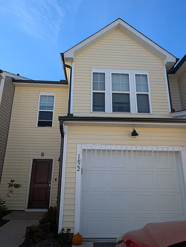 1622 Glacier Dr Photo 1