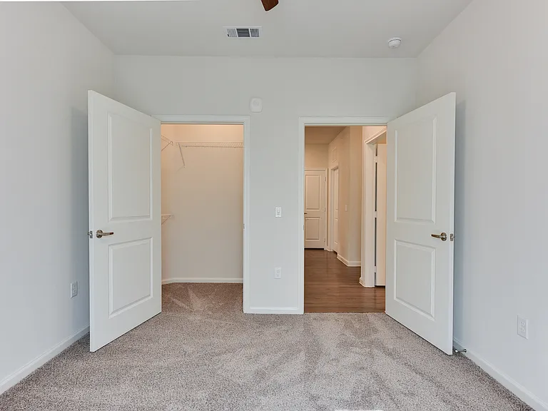 Eastridge — Photo 107