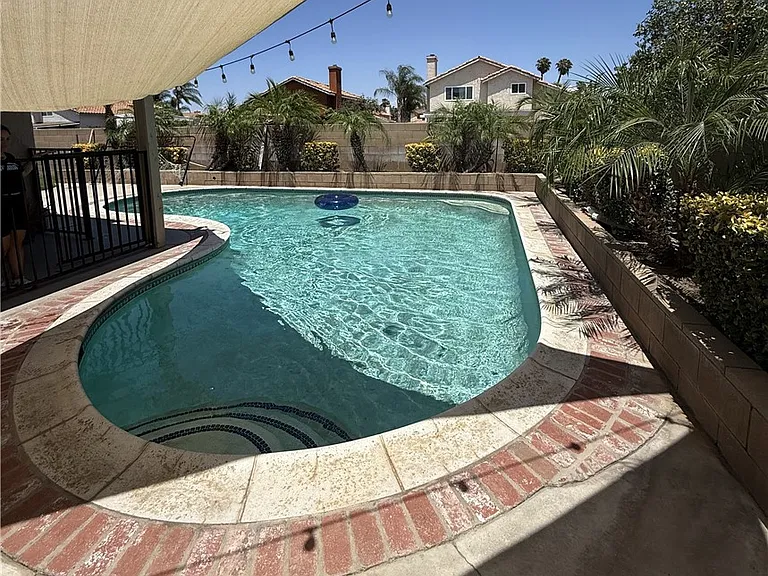 3165 Weatherby Dr — Photo 24