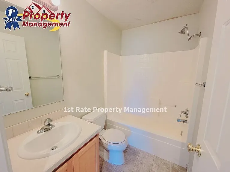 1877 W Nez Perce St — Photo 16
