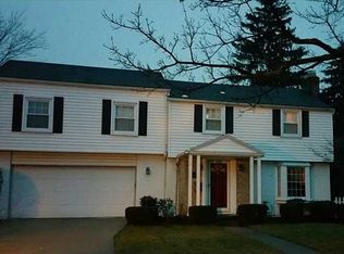 2348 Manchester Dr, Toledo, OH 43606