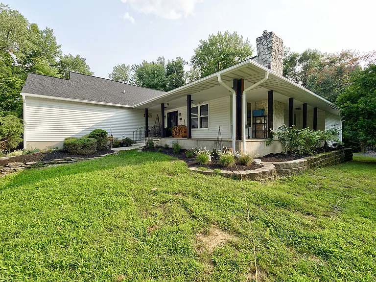 17 Bauers Ln — Photo 4