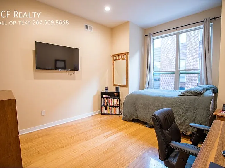 2209 League St — Photo 11