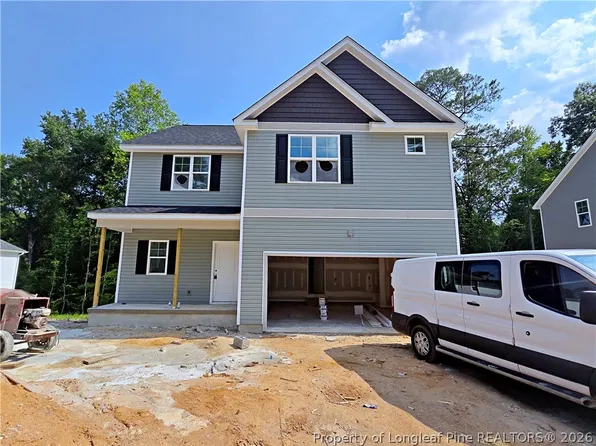 367 Appaloosa Dr, Spring Lake, NC 28390