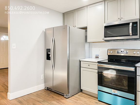 5th image of 4970 Yacht Harbor Cir