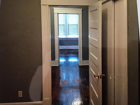 3rd image of 101 N Ellis St #117