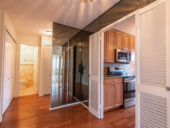 5th image of 4250 N Marine Dr APT 2216