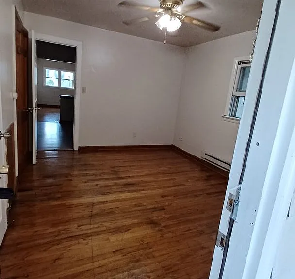 519-521 E Broad St — Photo 39