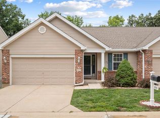 2274 Wills Hollow Dr, Saint Peters, MO 63376