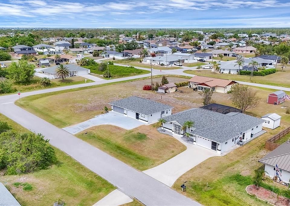 1st image of 10060 AMELIA AVENUE