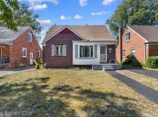 212 Shadowlawn St, Inkster, MI 48141