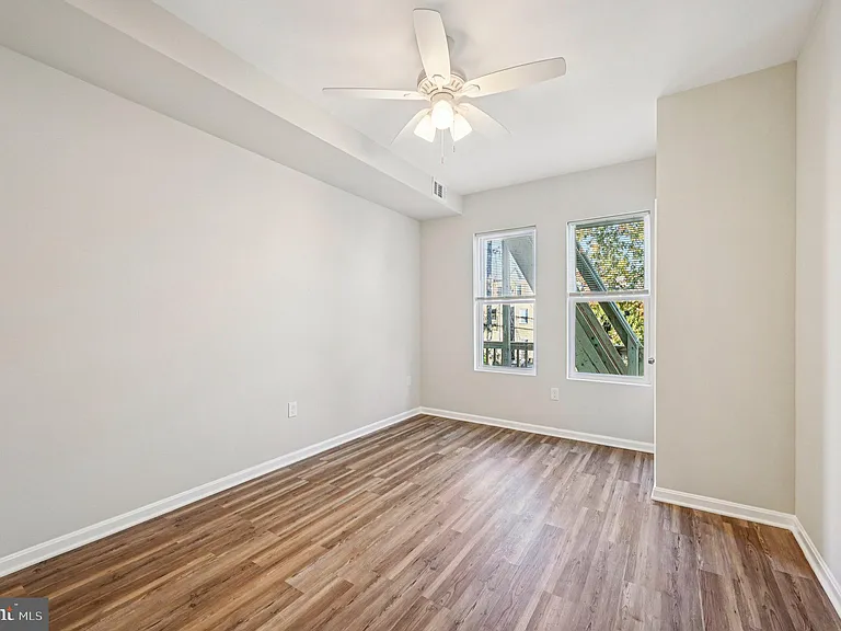 750 Reservoir St #B — Photo 16