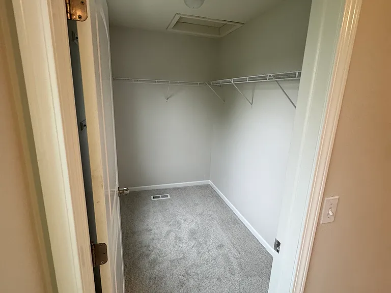 3025 SW White Birch Dr — Photo 5