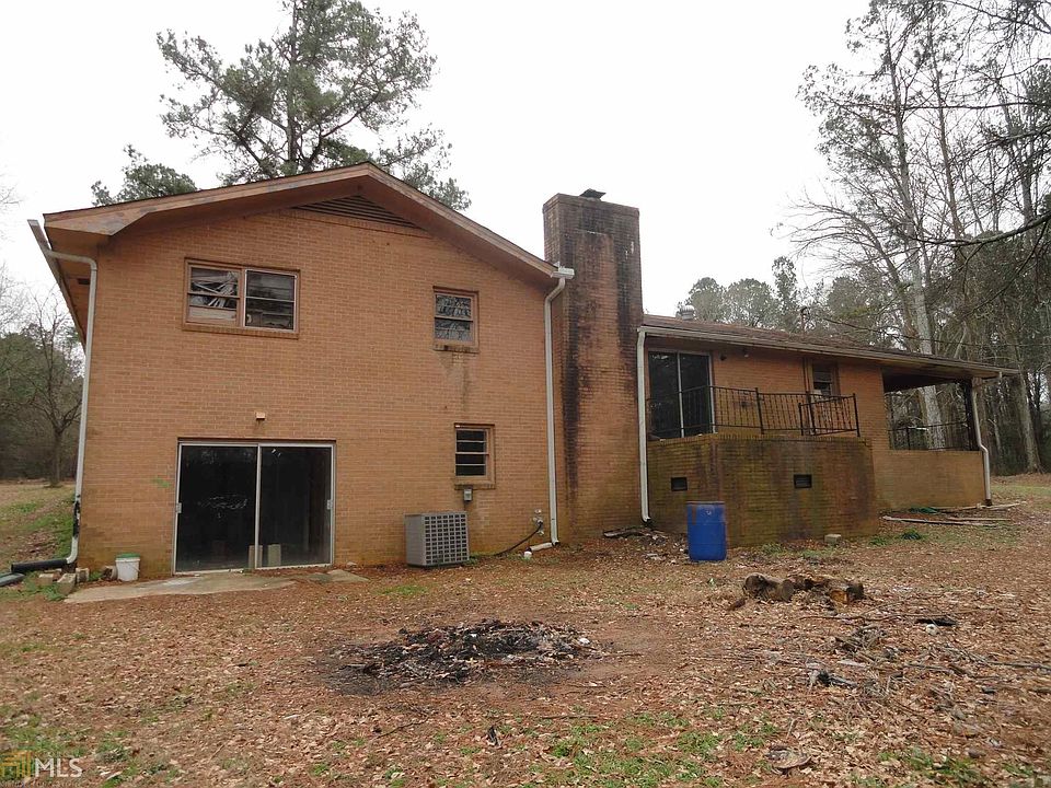 2nd image of 965 David Ave