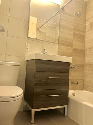 Rented by Silverstreet RE LLC | media 19