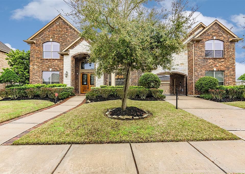 1st image of 12410 Garden Field Ln